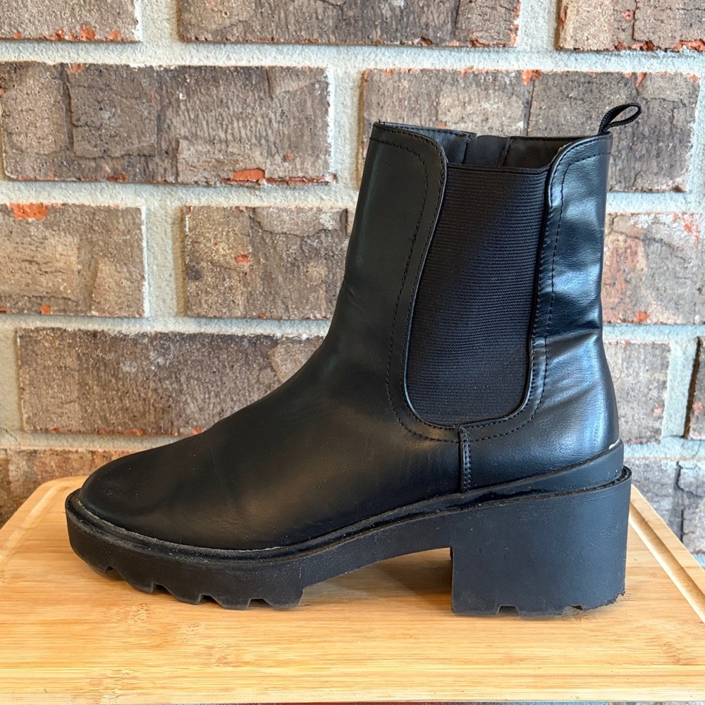 Time and Tru Black Heeled Boots